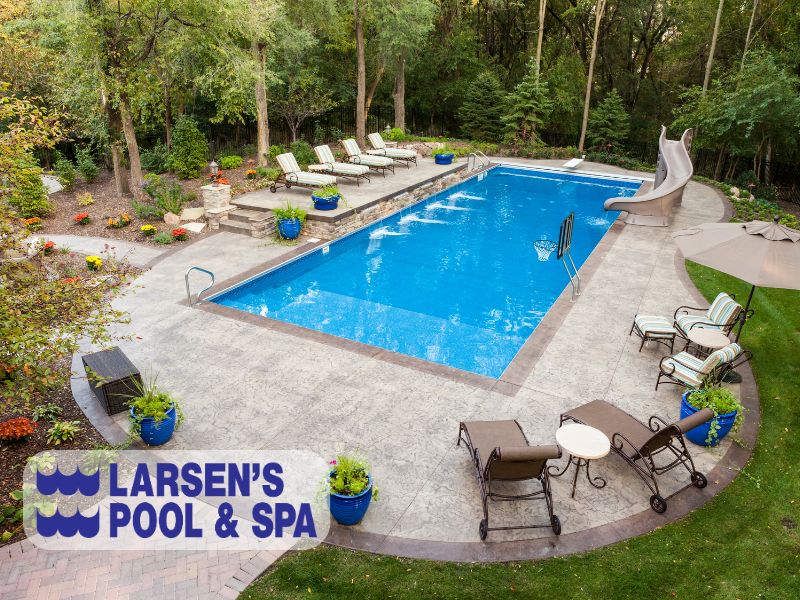 New Pool Construction in Manatee County, Florida: Transform Your Backyard with Larsen’s Pool & Spa